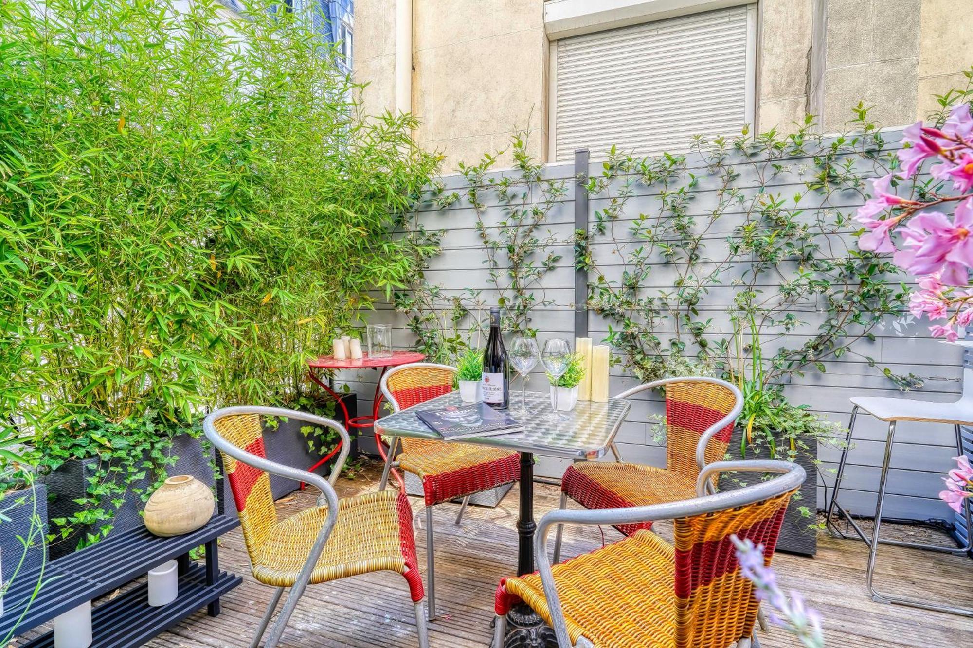 Amazing Private Terrasse-Sentier Apartment Paris Exterior photo